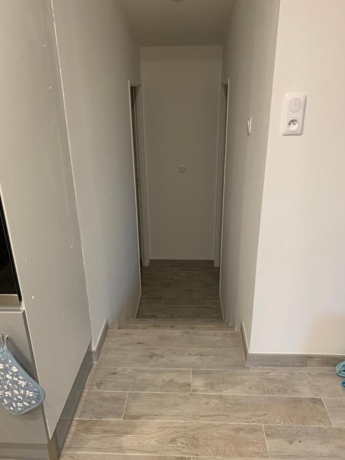 Holiday home Loge De La Besnardiere